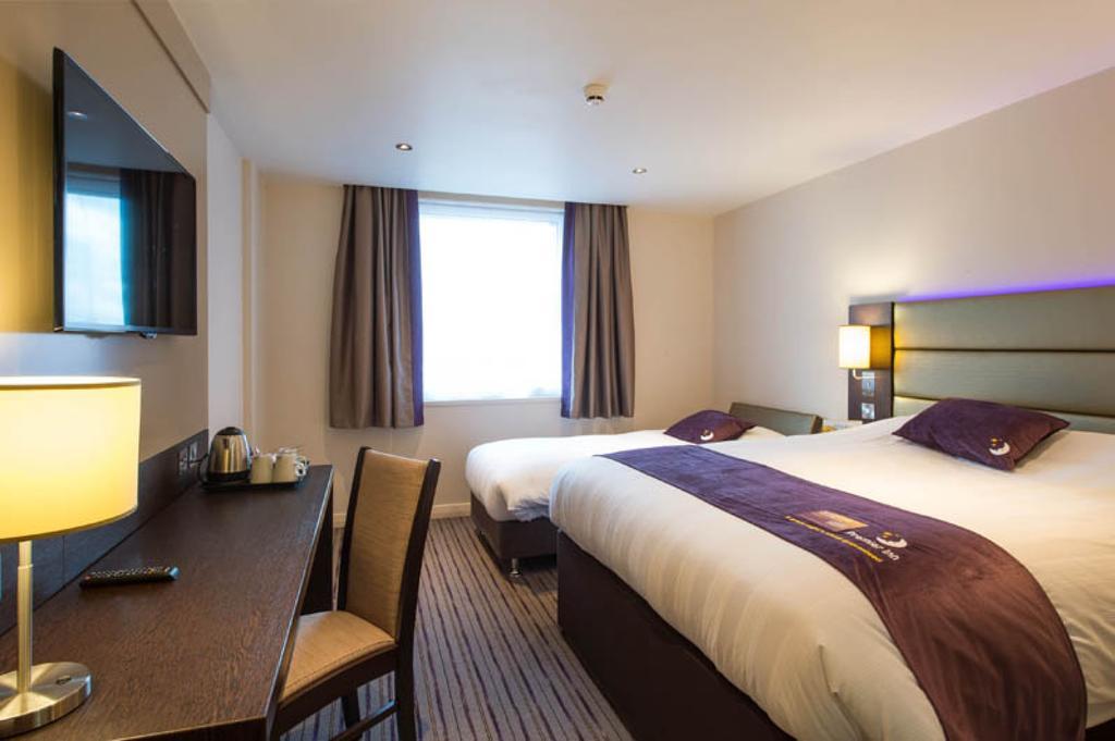 Premier Hotel 3*